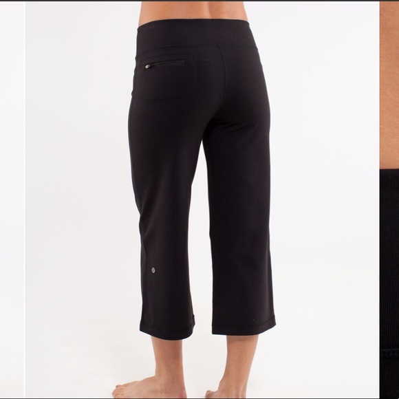 LULULEMON Relaxed Fit Crop - Picture 2 of 15